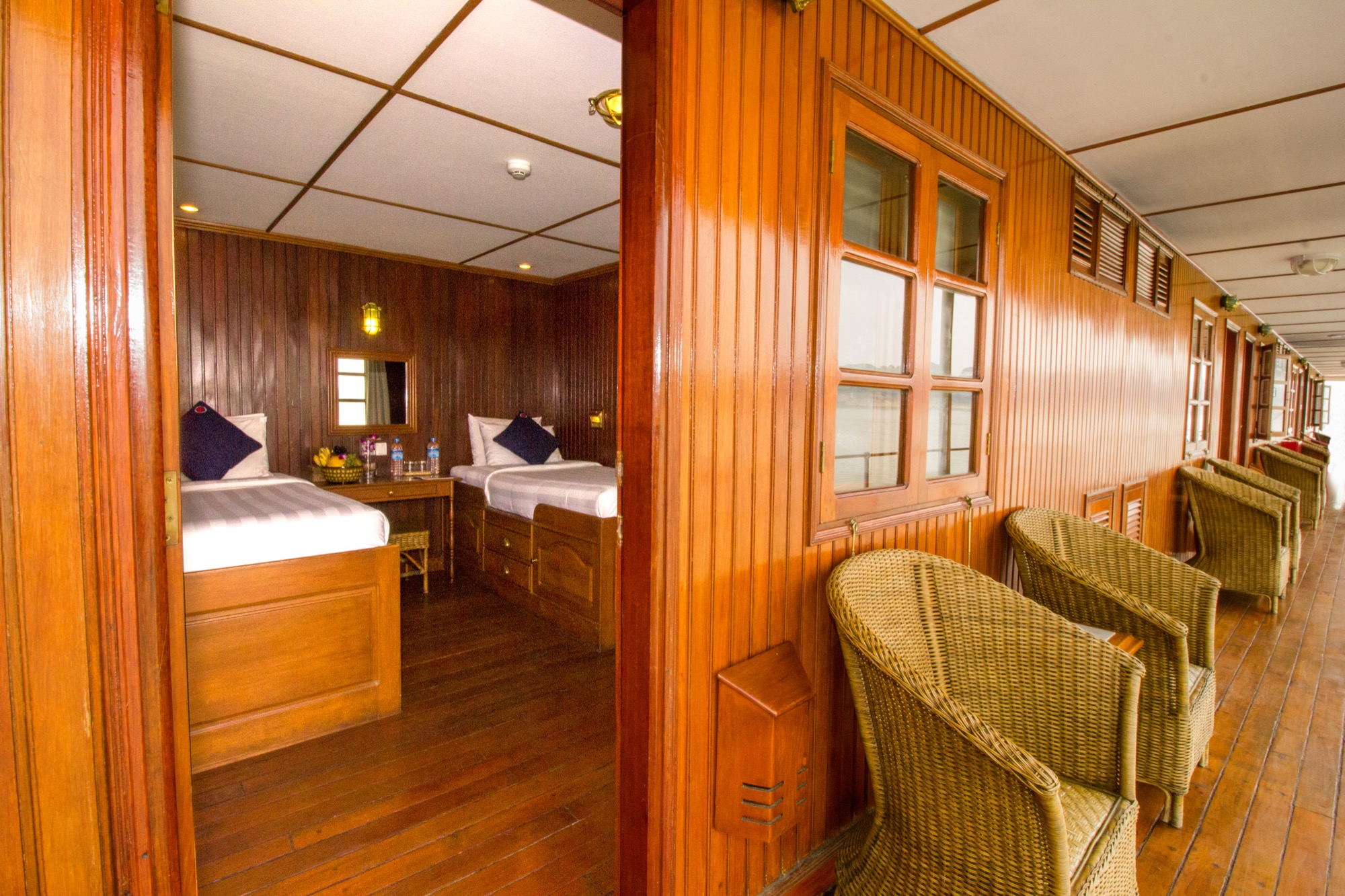 Pandaw RV Pandaw II Cabin 7.jpg